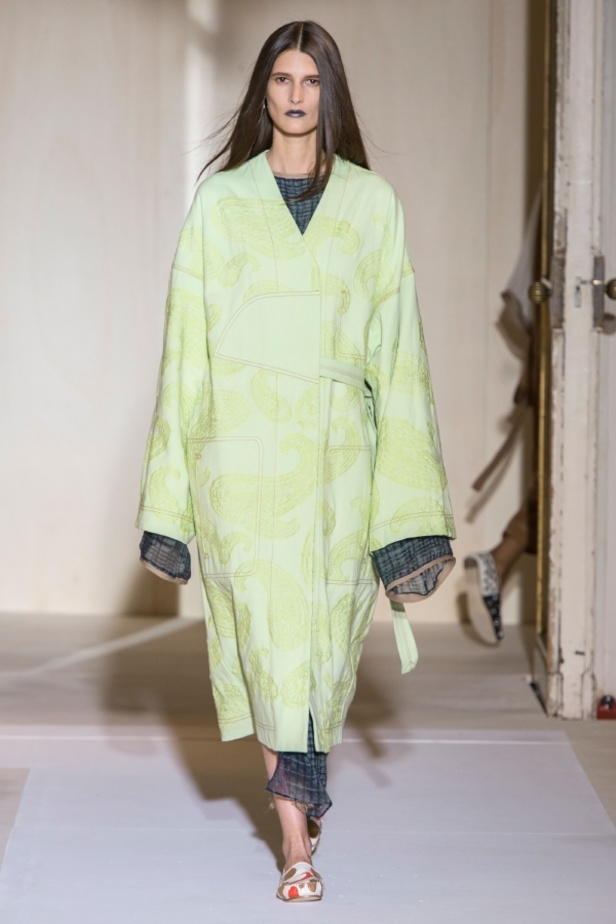 مجموعة Acne Studios  لربيع وصيف 2017