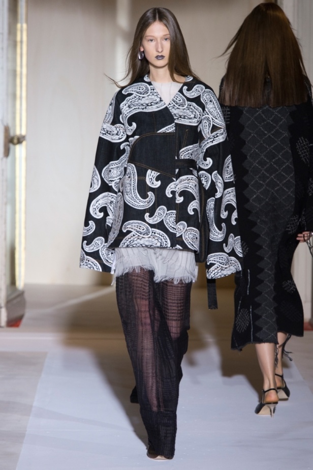 مجموعة Acne Studios  لربيع وصيف 2017