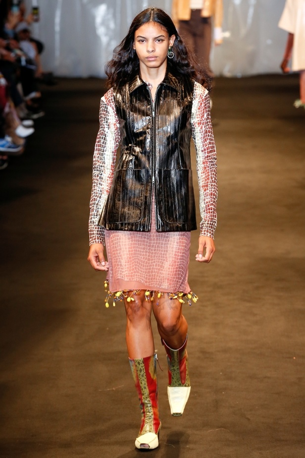 مجموعة Acne Studios لربيع وصيف 2018