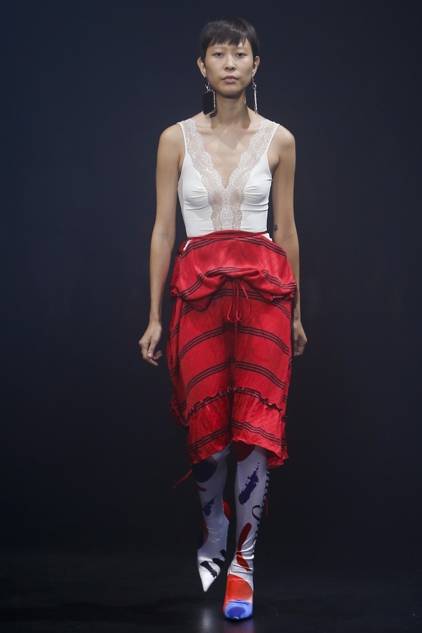 مجموعة Balenciaga لربيع وصيف 2018