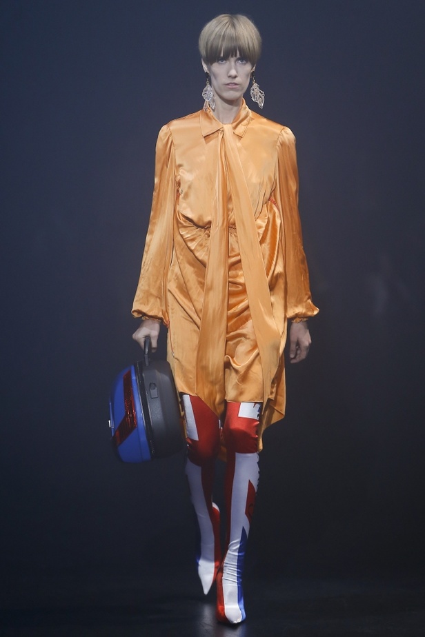 مجموعة Balenciaga لربيع وصيف 2018