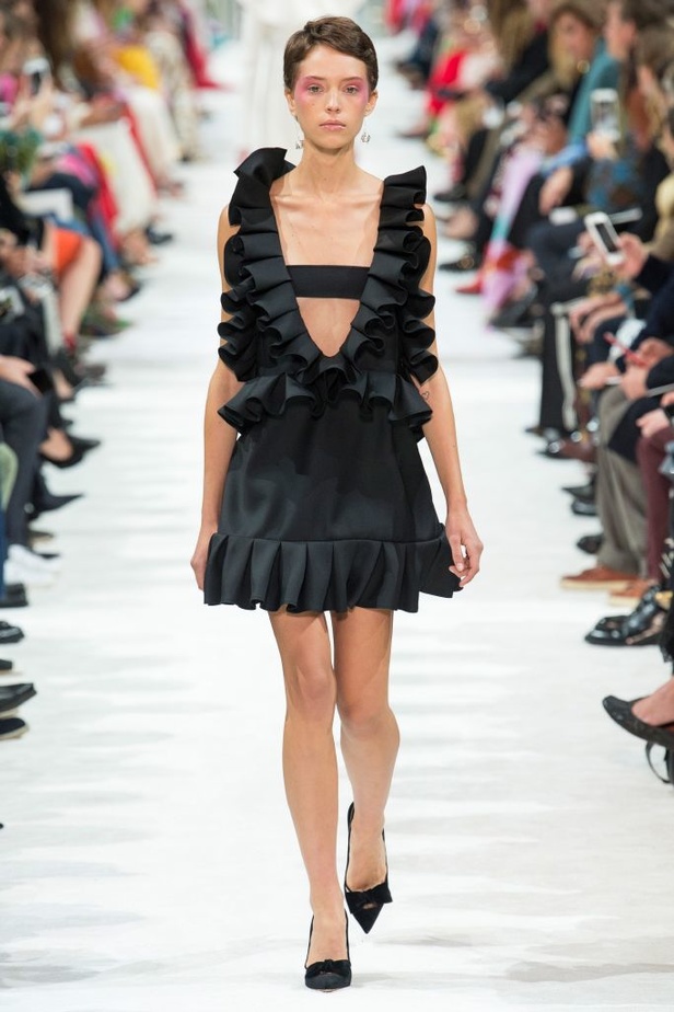 مجموعة فالنتينو لربيع و صيف 2018