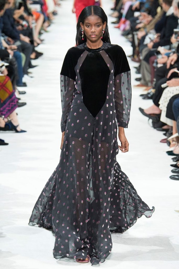 مجموعة فالنتينو لربيع و صيف 2018