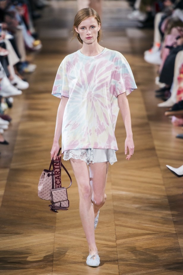 عرض  Stella McCartney لربيع وصيف 2019