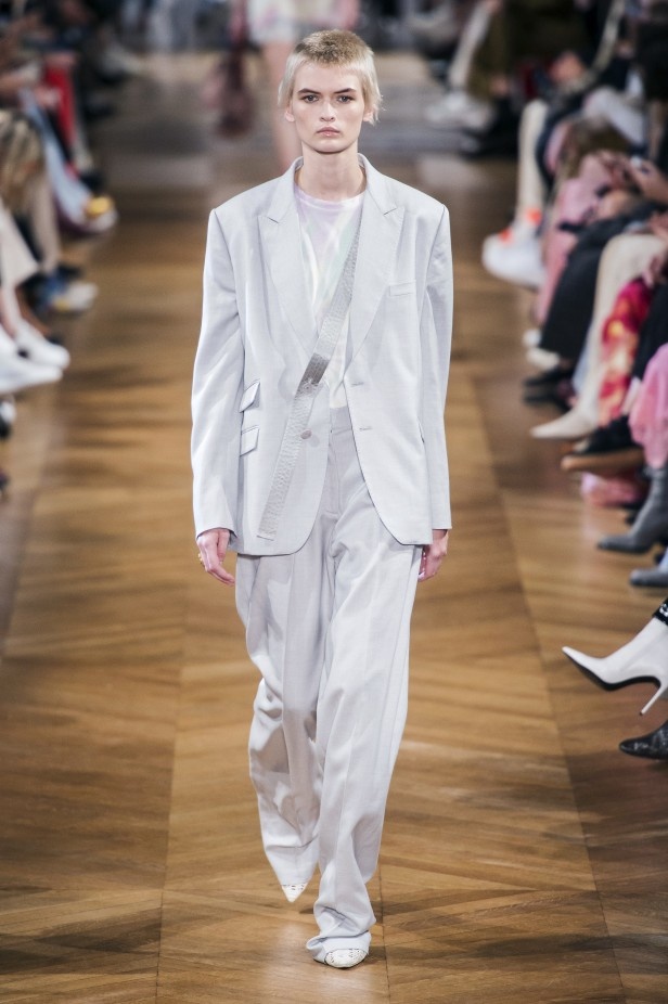 عرض  Stella McCartney لربيع وصيف 2019