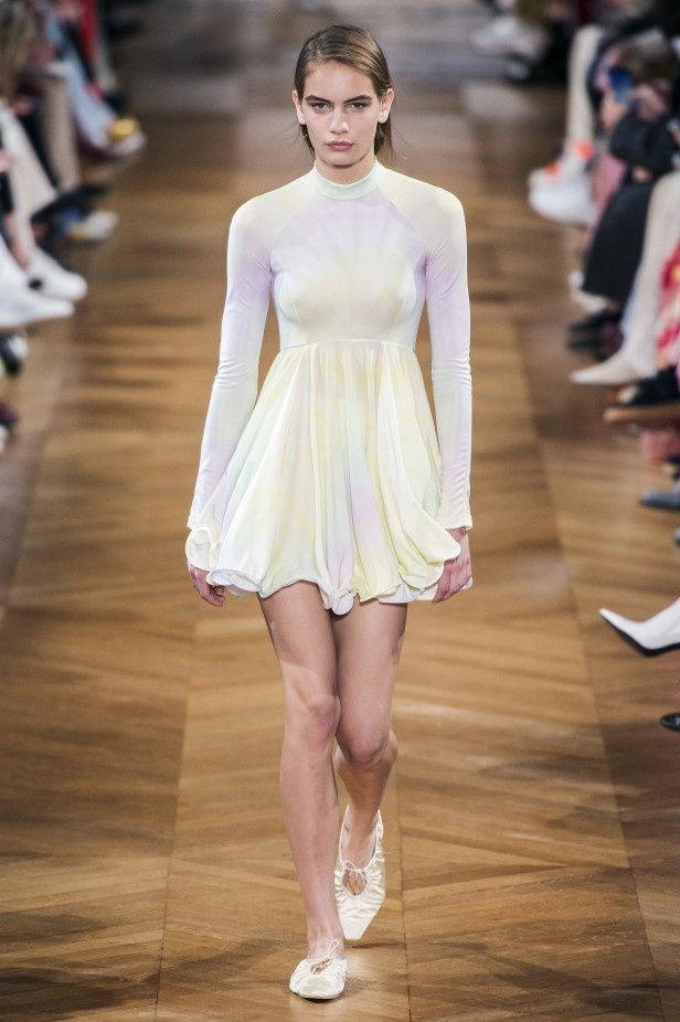 عرض  Stella McCartney لربيع وصيف 2019