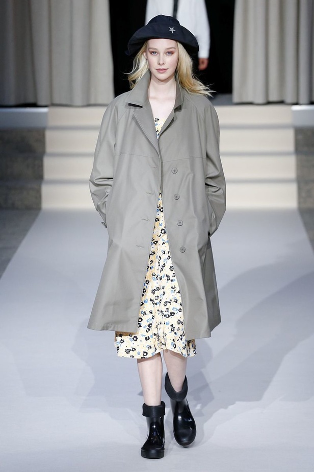 مجموعة أغنيس بي لموسم ربيع وصيف 2019