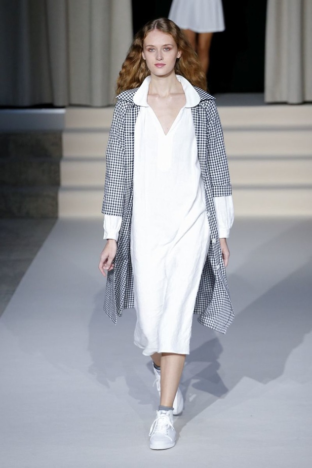 مجموعة أغنيس بي لموسم ربيع وصيف 2019