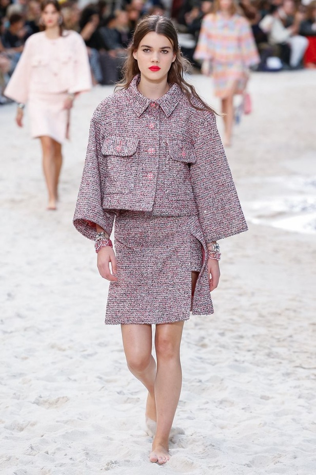 عرض أزياء "شانيل" Chanel لربيع وصيف 2019 !