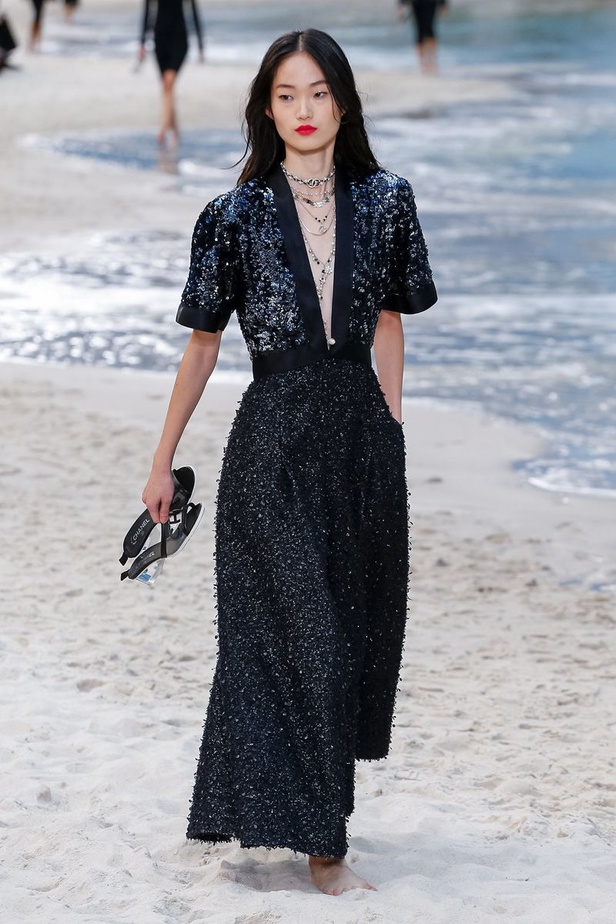 عرض أزياء "شانيل" Chanel لربيع وصيف 2019 !