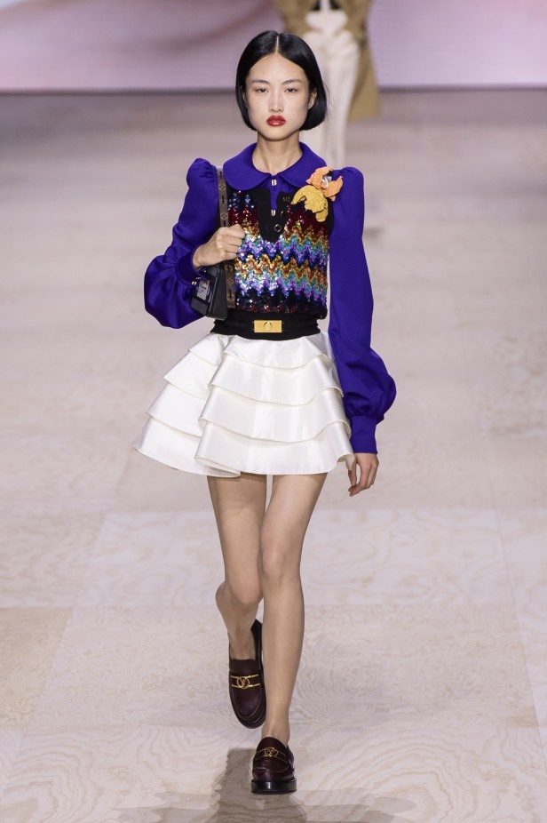 إطلالات فائقة الأناقة خلال عرض Louis Vuitton لربيع وصيف 2020