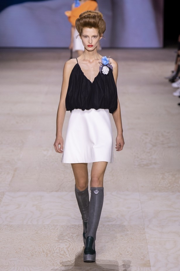 إطلالات فائقة الأناقة خلال عرض Louis Vuitton لربيع وصيف 2020