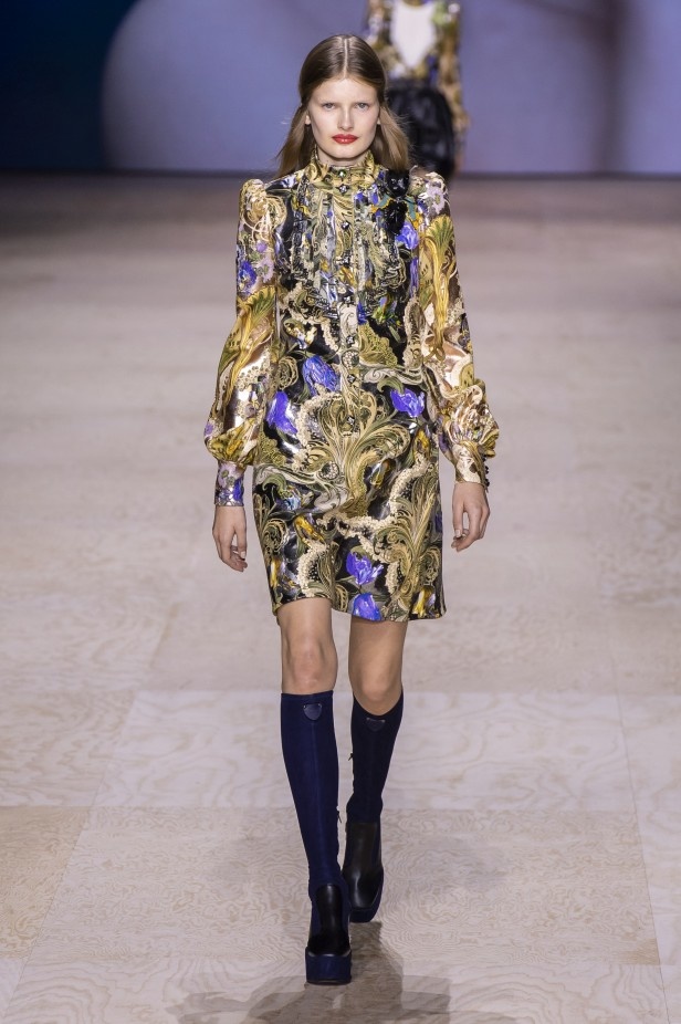 إطلالات فائقة الأناقة خلال عرض Louis Vuitton لربيع وصيف 2020