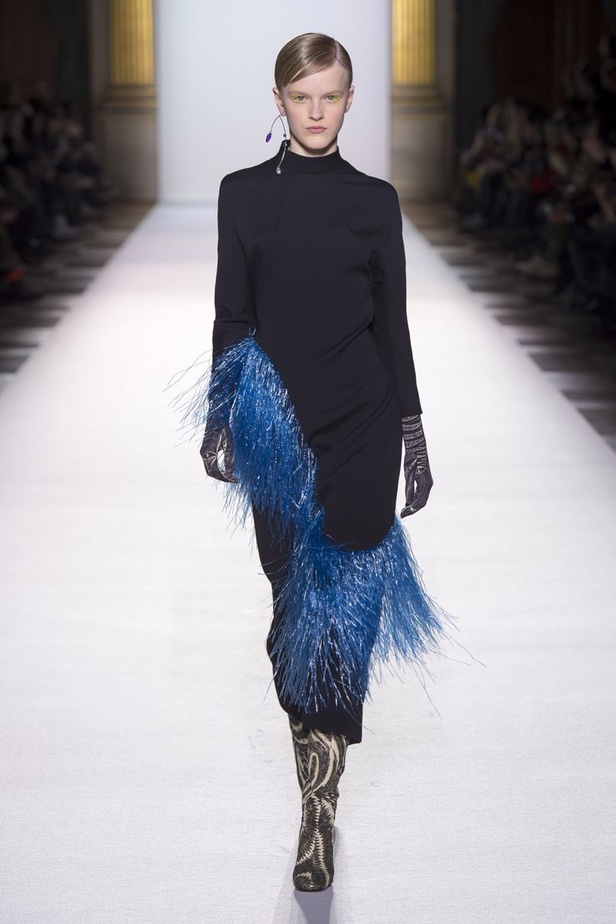 مجموعة “دريز فان نوتن” لموسم خريف وشتاء 2018-2019