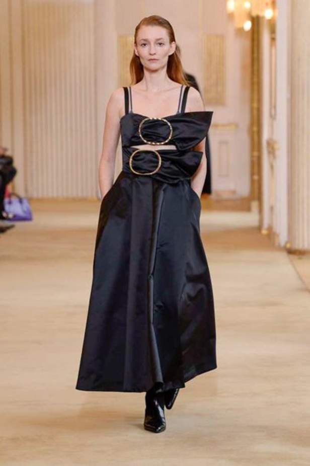 مجموعة “نينا ريتشي” Nina Ricci لموسم خريف وشتاء 2018-2019