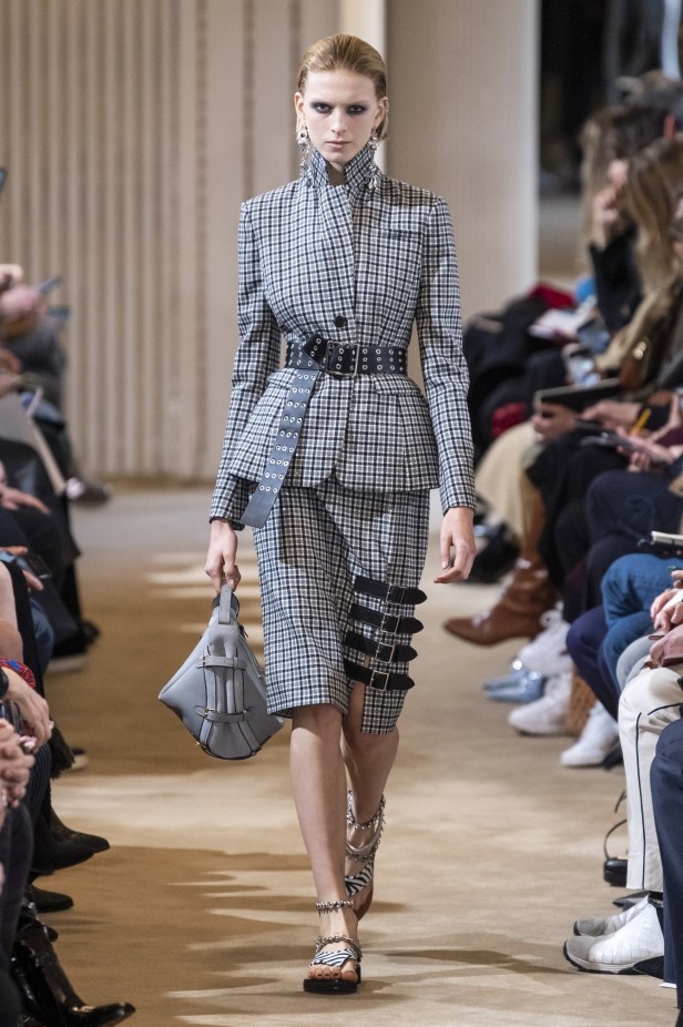 مجموعة Altuzarra لخريف وشتاء 2019