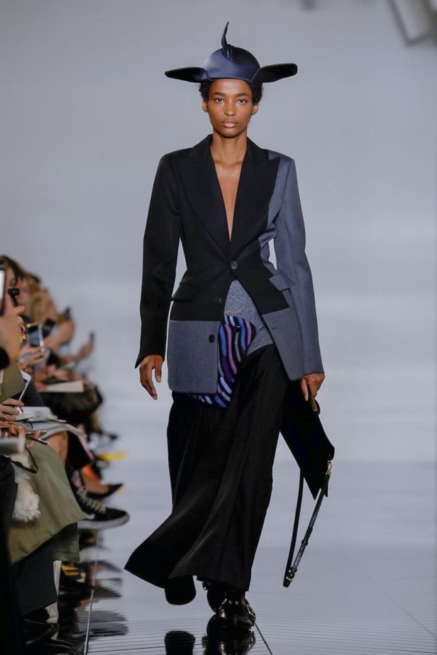 عرض أزياء ‏Loewe‏ لموسم خريف وشتاء 2019‏