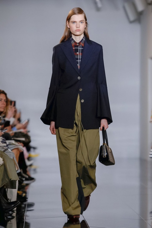 عرض أزياء ‏Loewe‏ لموسم خريف وشتاء 2019‏