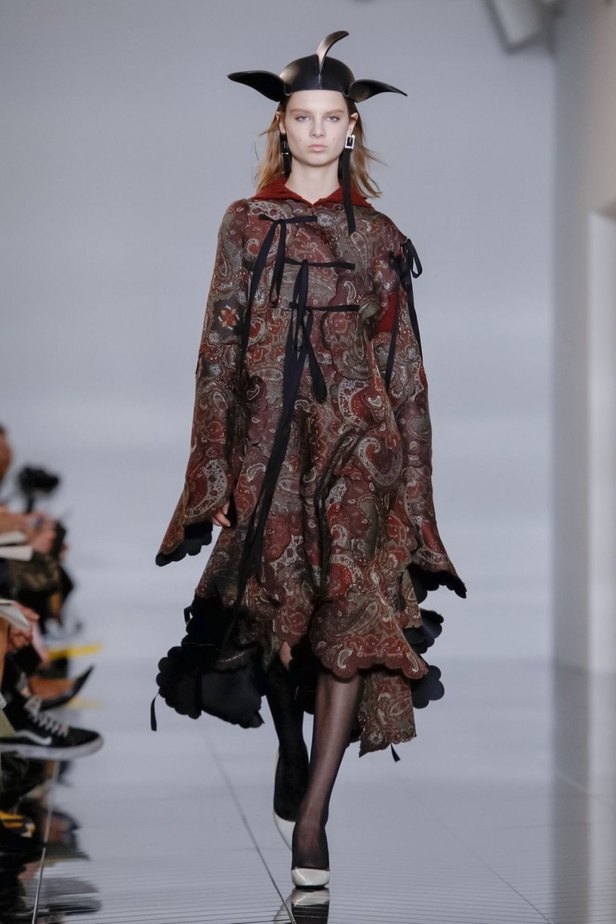 عرض أزياء ‏Loewe‏ لموسم خريف وشتاء 2019‏