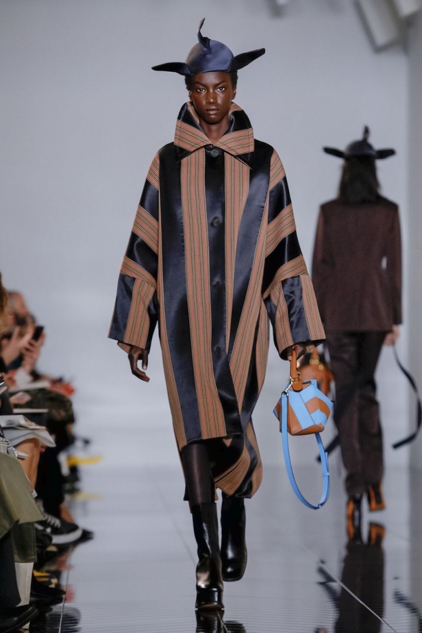 عرض أزياء ‏Loewe‏ لموسم خريف وشتاء 2019‏
