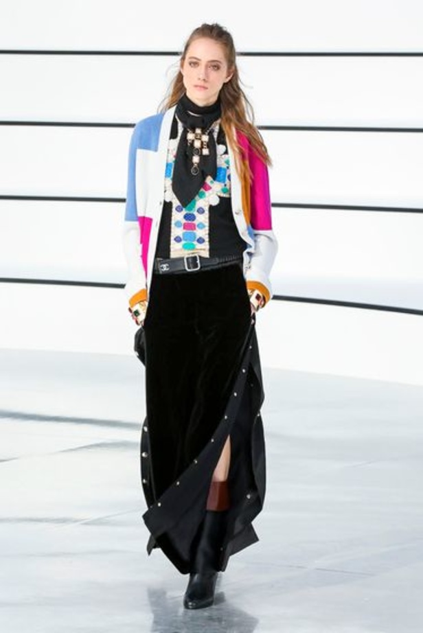 مجموعة Chanel لخريف وشتاء 2020 – 2021 