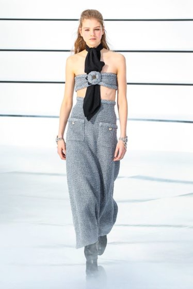 مجموعة Chanel لخريف وشتاء 2020 – 2021 