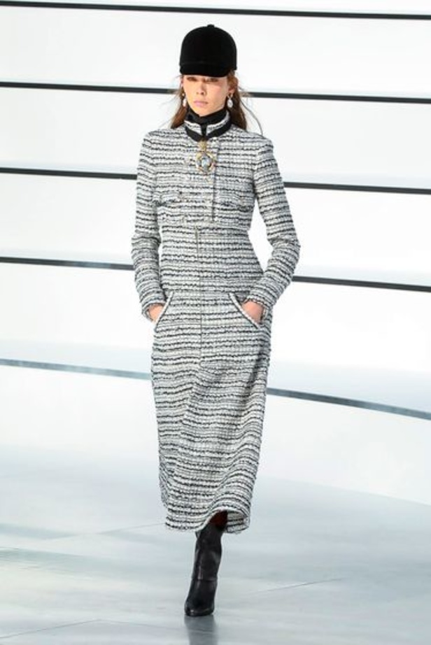 مجموعة Chanel لخريف وشتاء 2020 – 2021 