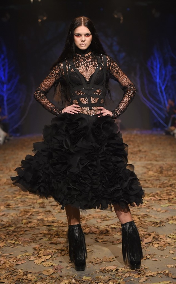 مجموعة Amato لخريف وشتاء 2016-2017