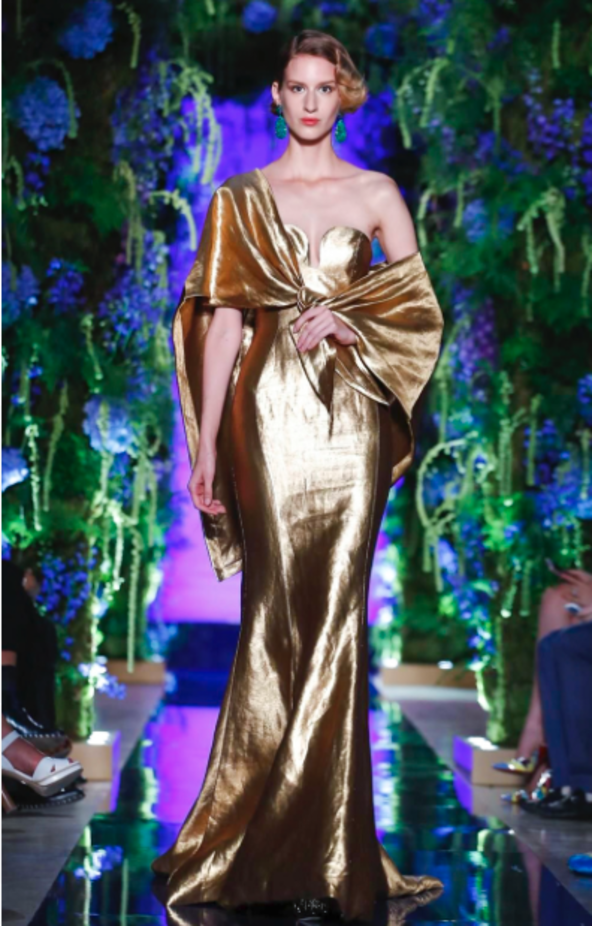 مجموعة Guo Pei للأزياء الفاخرة لخريف وشتاء ٢٠١٧/ ٢٠١٨ !