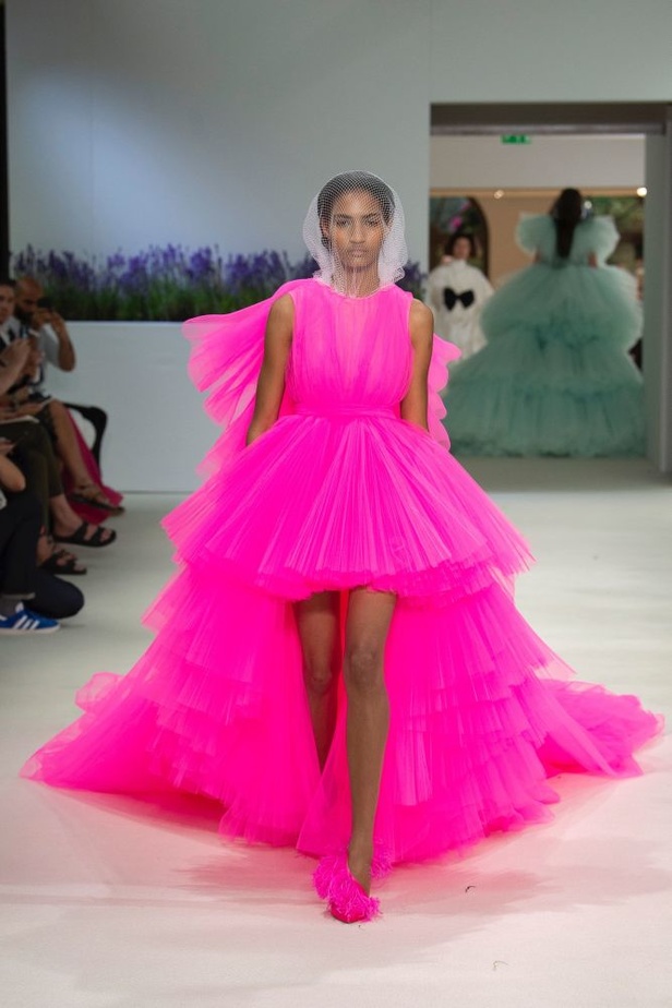 عرض أزياء Giambattista Valli لخريف 2018