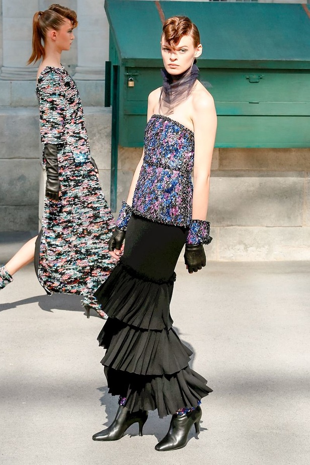 عرض Chanel لخريف وشتاء 2018 للهوت كوتور