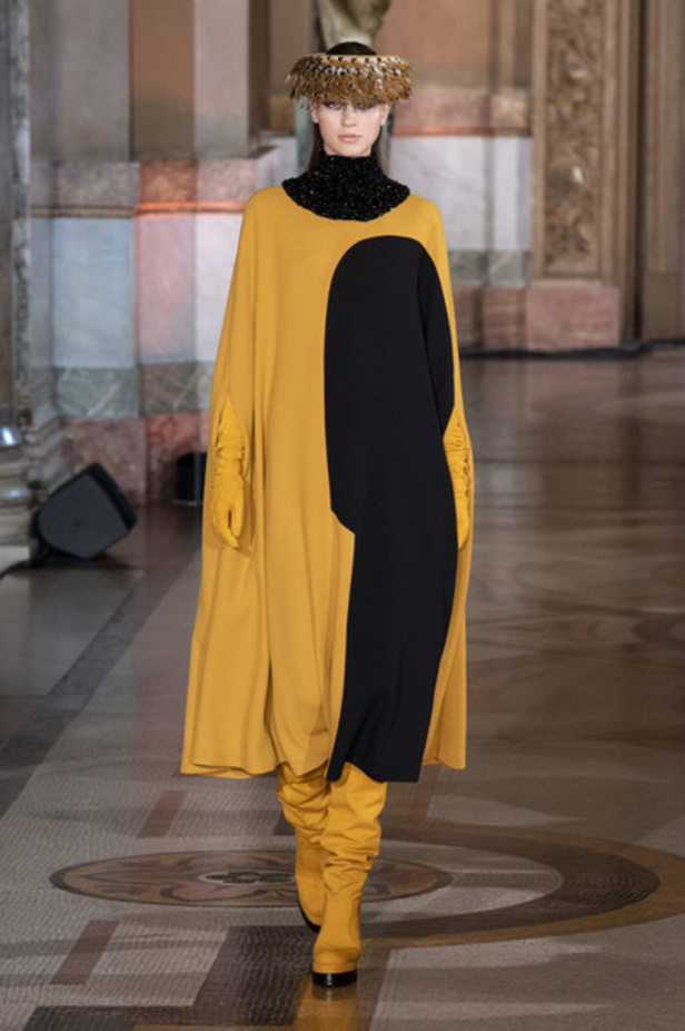 مجموعة ستيفان رولان للهوت كوتور لشتاء 2019