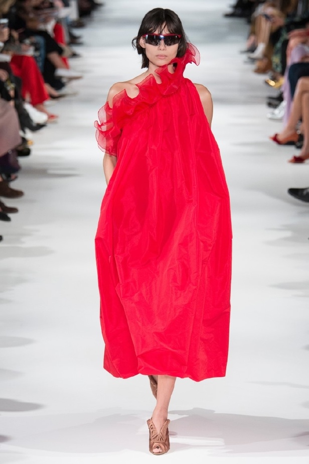 مجموعة ستيلا مكارتني لموسم ربيع وصيف 2018