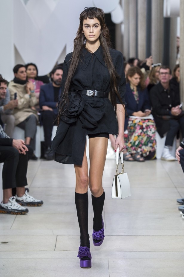 عرض Miu Miu للألبسة الجاهزة لربيع 2019