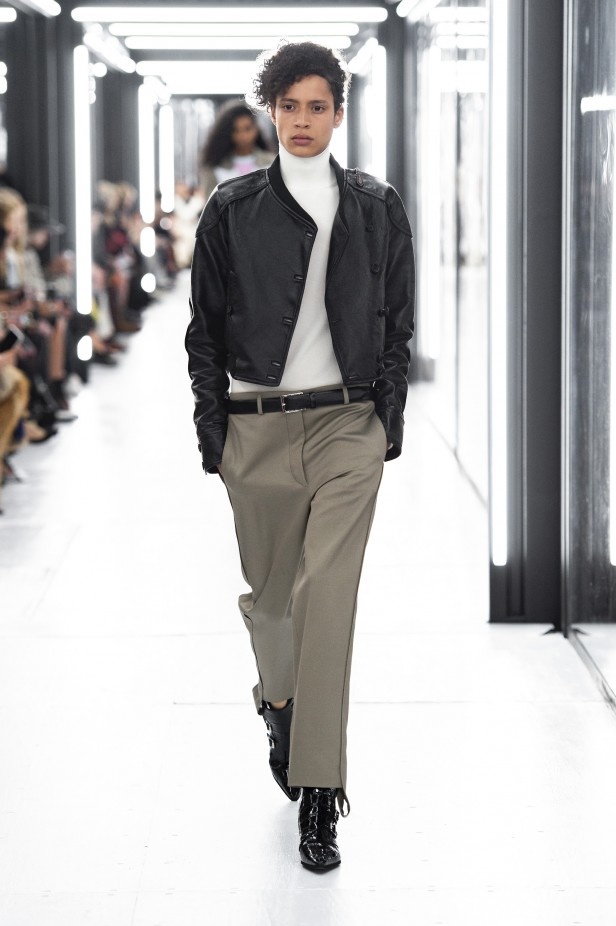 مجموعة فريدة ومميّزة من دار Louis Vuitton لربيع وصيف 2019