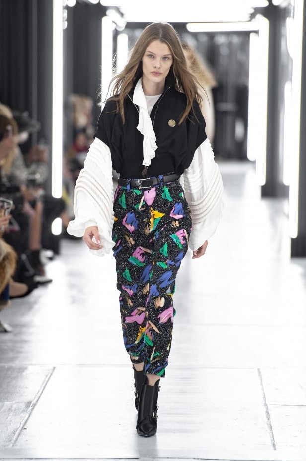 مجموعة فريدة ومميّزة من دار Louis Vuitton لربيع وصيف 2019