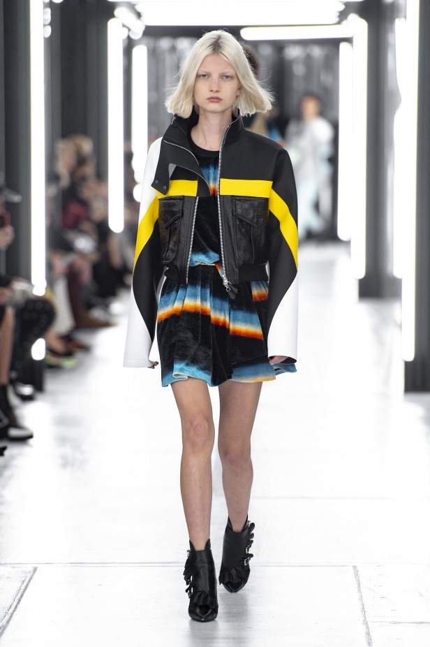 مجموعة فريدة ومميّزة من دار Louis Vuitton لربيع وصيف 2019