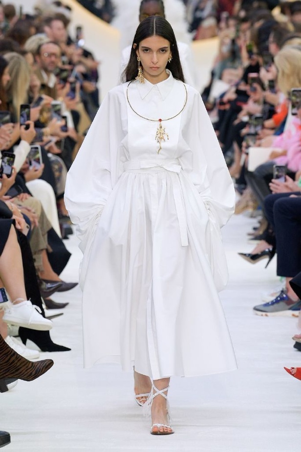 مجموعة فالنتينو لموسم ربيع وصيف 2020