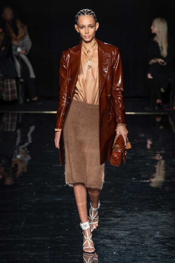 مجموعة فيرساتشي لما قبل خريف 2019