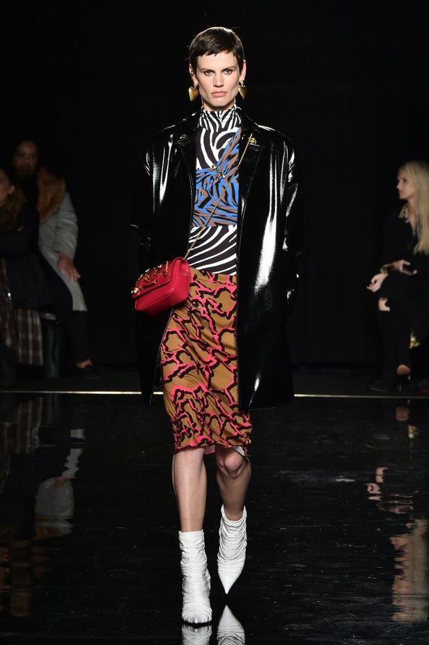 مجموعة فيرساتشي لما قبل خريف 2019