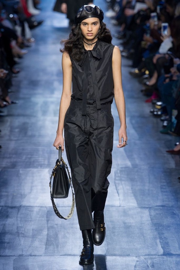 مجموعة كريستيان ديور للألبسة الجاهزة لخريف و شتاء 2017