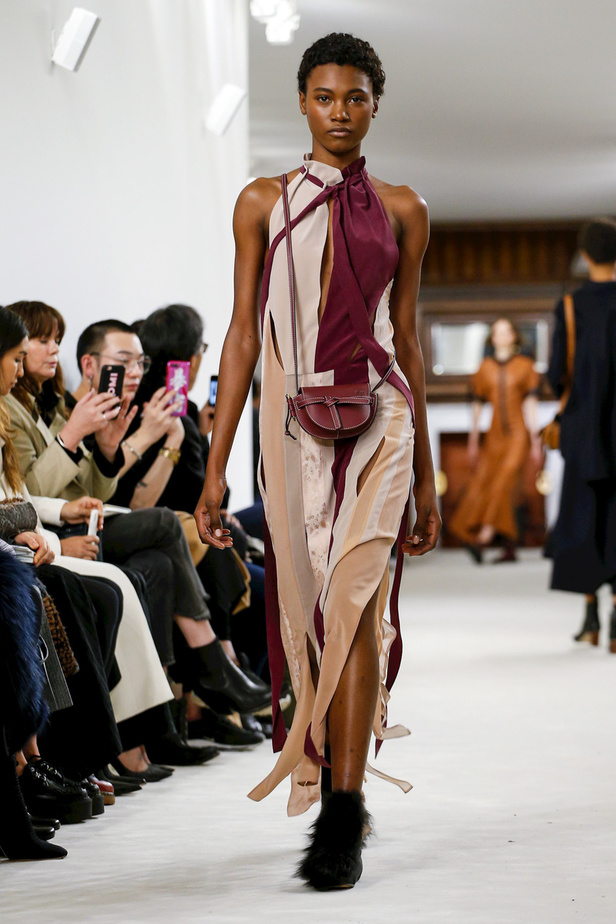 عرض ازياء لويفي لخريف وشتاء 2018