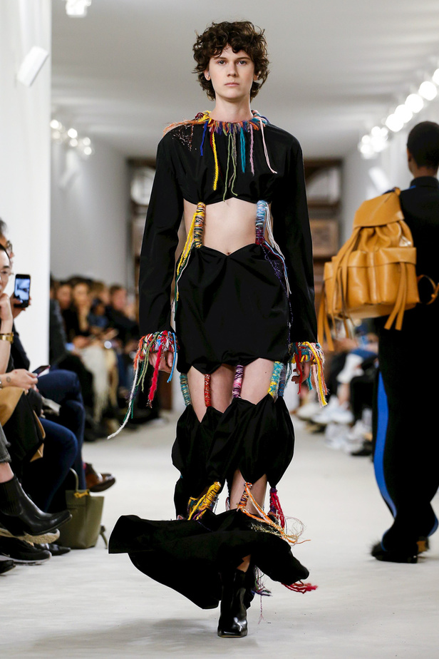 عرض ازياء لويفي لخريف وشتاء 2018