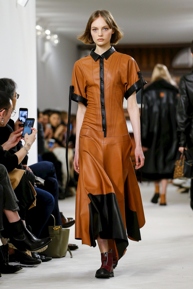 عرض ازياء لويفي لخريف وشتاء 2018