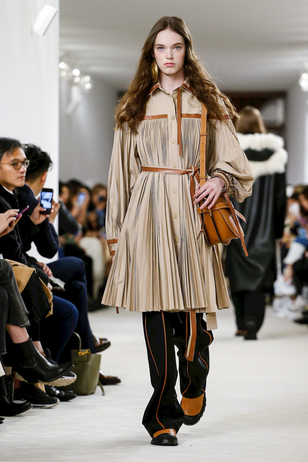 عرض ازياء لويفي لخريف وشتاء 2018