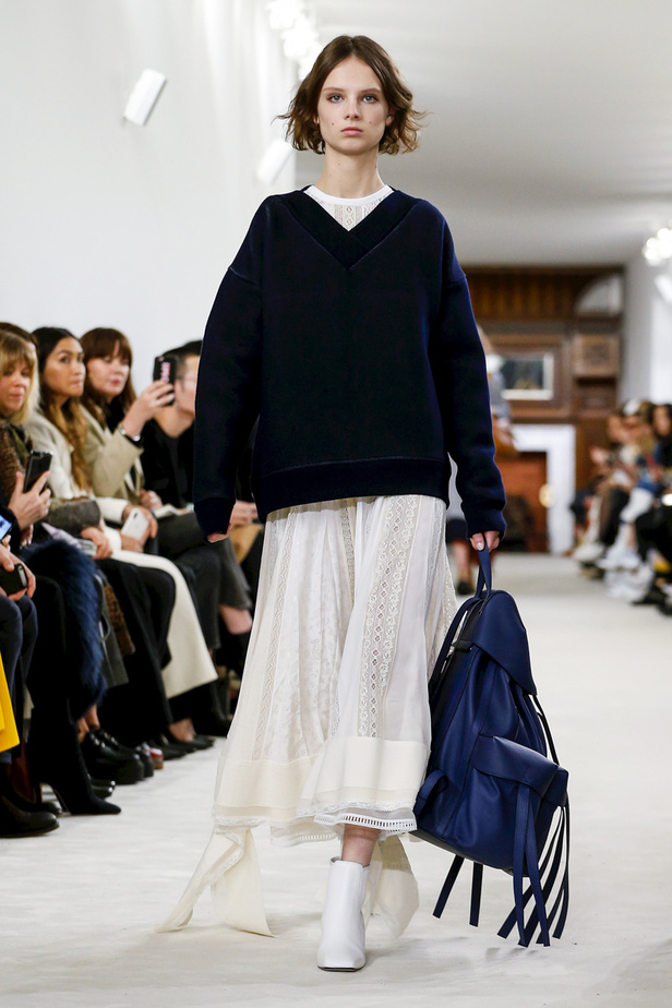 عرض ازياء لويفي لخريف وشتاء 2018