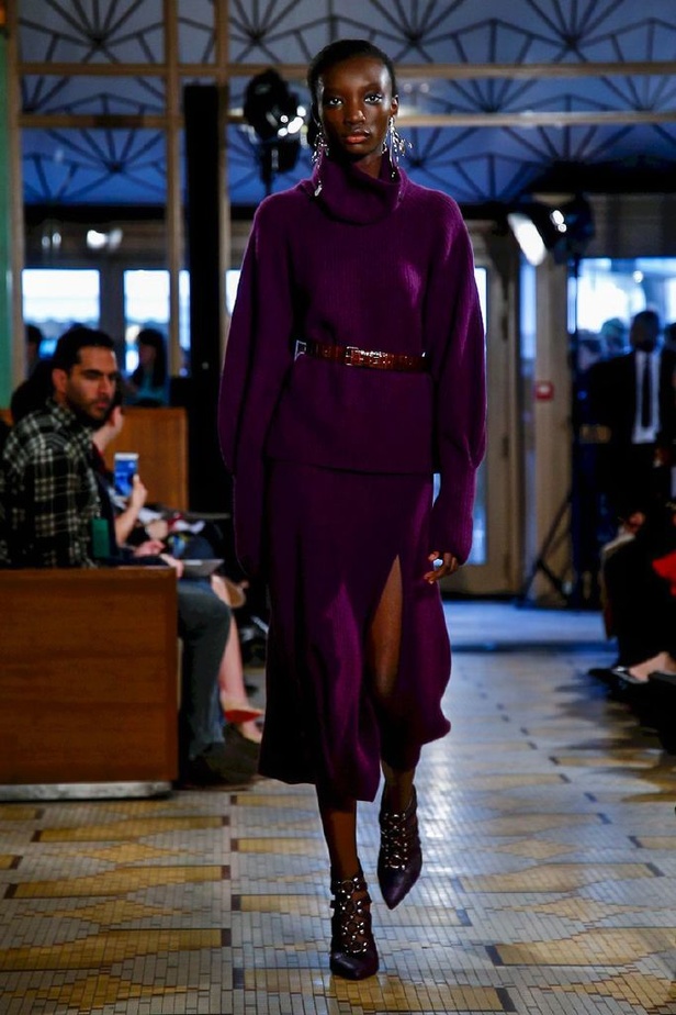 عرض ازياء ألتوزارا لخريف وشتاء 2018