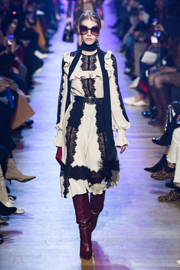 مجموعة ايلي صعب لخريف و شتاء 2018