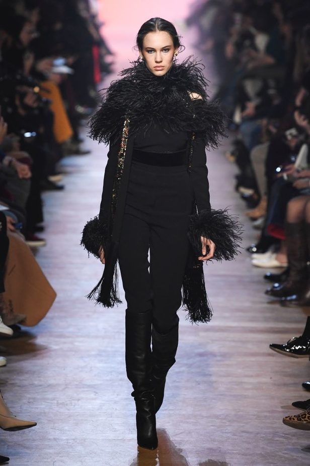 مجموعة ايلي صعب لخريف و شتاء 2018