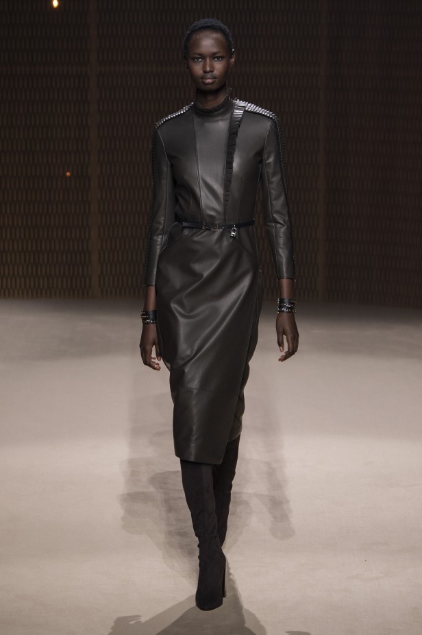 عرض Hermès لخريف وشتاء 2019 في باريس 